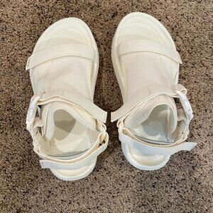 Teva sandals with Hurricane Ampsole Volt, size 8 women